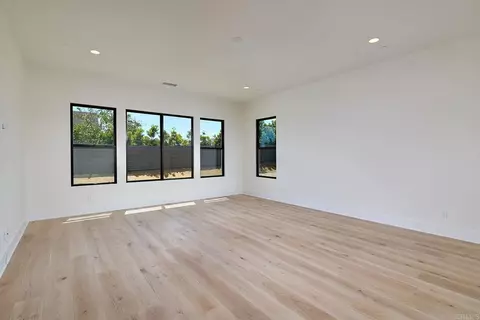 Living - 417 Bell Ranch Rd, Solana Beach, CA 92075 photo 5 of 5