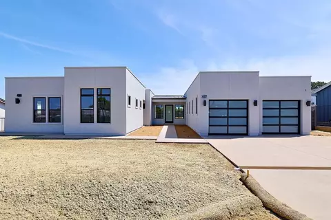 Exterior - 417 Bell Ranch Rd, Solana Beach, CA 92075 photo 1 of 8