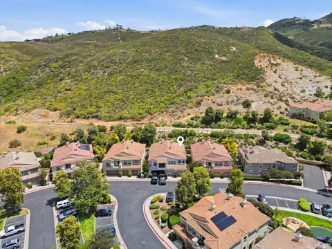View/Area - 279 Trilogy St, San Marcos, CA 92078 photo 5 of 8