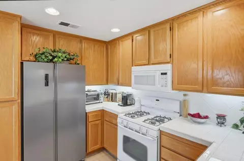 Kitchen - 279 Trilogy St, San Marcos, CA 92078 photo 2 of 2