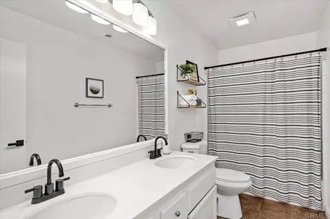 Bath - 338 Spring Canyon Way, Oceanside, CA 92057 photo 2 of 2