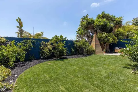 Exterior - 1821 Hawk View Dr, Encinitas, CA 92024 photo 8 of 11
