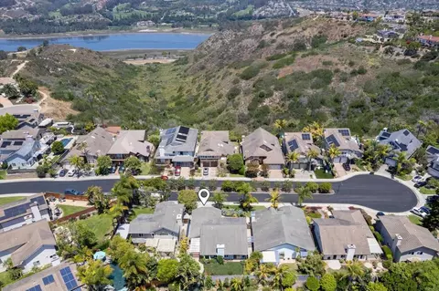 View/Area - 1821 Hawk View Dr, Encinitas, CA 92024 photo 6 of 9