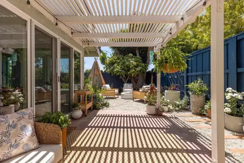 Exterior - 1821 Hawk View Dr, Encinitas, CA 92024 photo 5 of 11