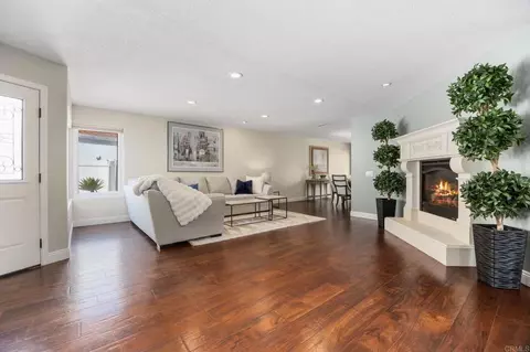 Living - 4863 Marathon Way, Oceanside, CA 92054 photo 3 of 6
