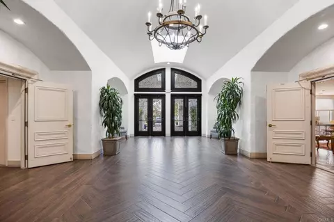 Entry Way - 4863 Marathon Way, Oceanside, CA 92054 photo 4 of 4
