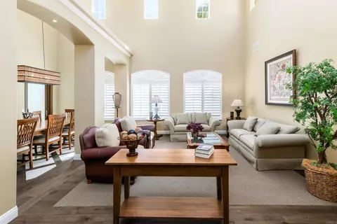 Living - 7216 Sanderling Ct, Carlsbad, CA 92011 photo 1 of 3