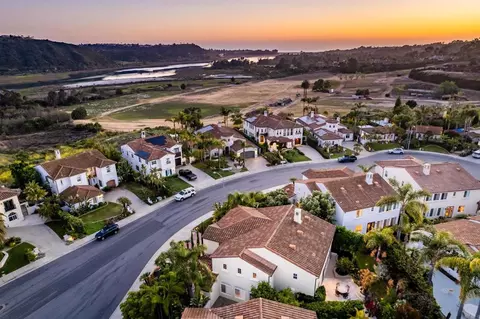 View/Area - 7216 Sanderling Ct, Carlsbad, CA 92011 photo 4 of 6