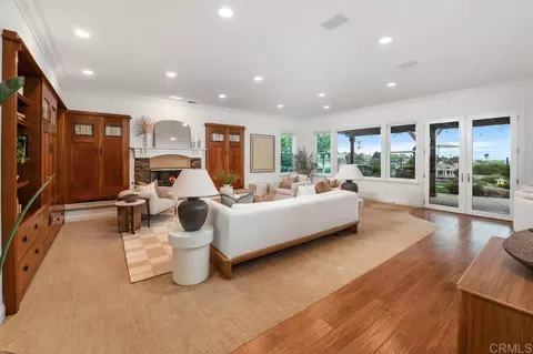 Living - 7971 Paseo Esmerado, Carlsbad, CA 92009 photo 2 of 4