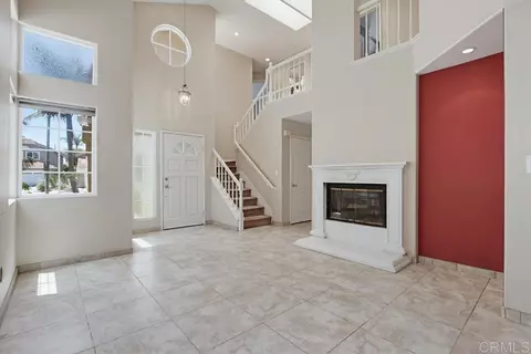 Living - 3248 San Helena Dr, Oceanside, CA 92056 photo 3 of 15