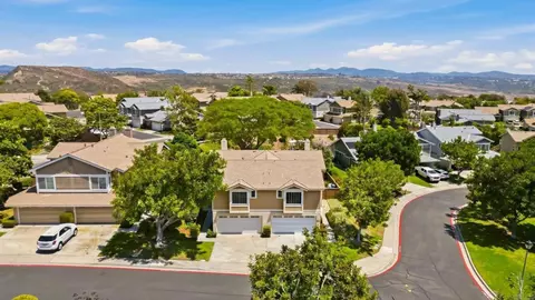 View/Area - 4544 Cambridge Way, Carlsbad, CA 92010 photo 4 of 11