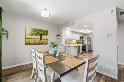 Dining - 4544 Cambridge Way, Carlsbad, CA 92010 photo 2 of 3