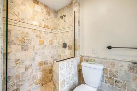Bath - 1312 Hawk Ln, El Cajon, CA 92020 photo 5 of 6