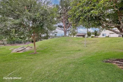 Exterior - 1312 Hawk Ln, El Cajon, CA 92020 photo 8 of 10