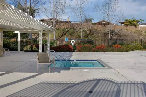 Exterior - 1766 Hill Top Ln, Encinitas, CA 92024 photo 7 of 10