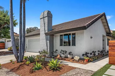 Exterior - 1766 Hill Top Ln, Encinitas, CA 92024 photo 9 of 10