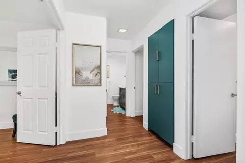 Entry Way - 1766 Hill Top Ln, Encinitas, CA 92024 photo 2 of 5