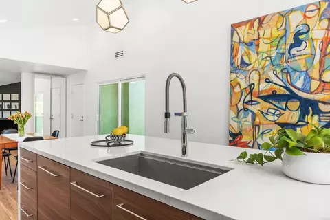 Kitchen - 1766 Hill Top Ln, Encinitas, CA 92024 photo 3 of 4