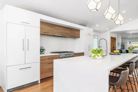 Kitchen - 1766 Hill Top Ln, Encinitas, CA 92024 photo 2 of 4