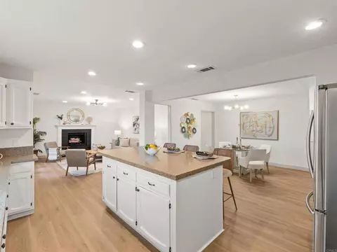 Kitchen - 13737 Temple St, Poway, CA 92064 photo 2 of 3