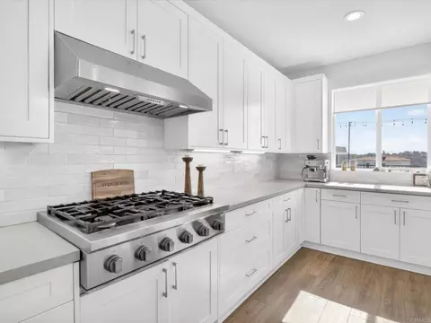 Kitchen - 1858 Avocado Rd, Oceanside, CA 92054 photo 5 of 5