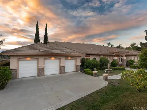 Exterior - 2737 Dos Lomas, Fallbrook, CA 92028 photo 22 of 27
