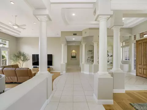 Entry Way - 2737 Dos Lomas, Fallbrook, CA 92028 photo 3 of 4