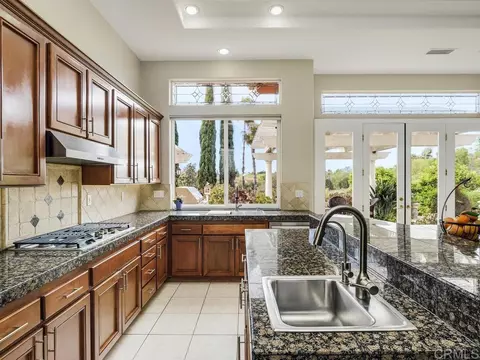 Kitchen - 2737 Dos Lomas, Fallbrook, CA 92028 photo 2 of 6