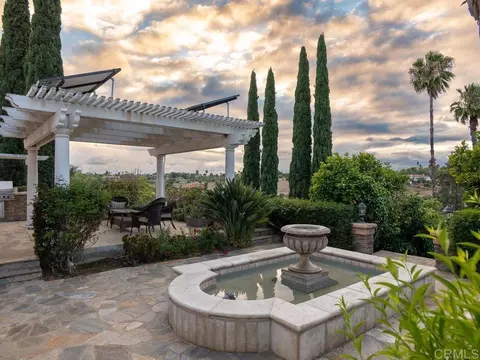 Exterior - 2737 Dos Lomas, Fallbrook, CA 92028 photo 24 of 27