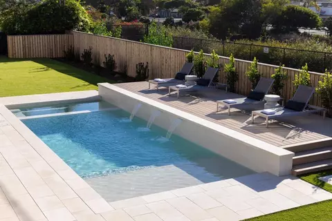 Exterior - 601 N Cedros Ave, Solana Beach, CA 92075 photo 5 of 10