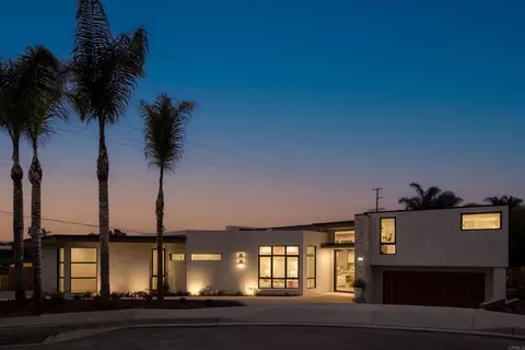 Exterior - 601 N Cedros Ave, Solana Beach, CA 92075 photo 10 of 10