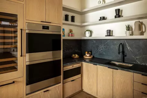 Kitchen - 601 N Cedros Ave, Solana Beach, CA 92075 photo 1 of 2