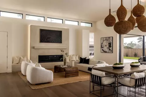 Living - 601 N Cedros Ave, Solana Beach, CA 92075 photo 2 of 4