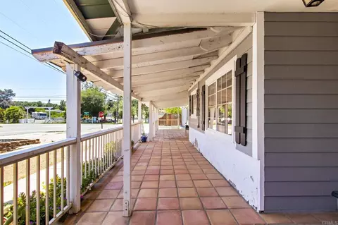Exterior - 655 Hunter St, Ramona, CA 92065 photo 4 of 17
