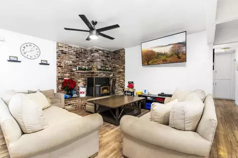 Living - 655 Hunter St, Ramona, CA 92065 photo 1 of 1