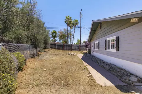 Exterior - 655 Hunter St, Ramona, CA 92065 photo 9 of 17