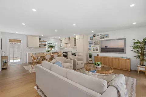 Living - 185 Juniper Ave, Carlsbad, CA 92008 photo 1 of 2