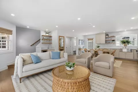 185 Juniper Ave, Carlsbad, CA 92008