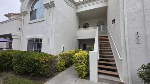 1872 Matin Cir #204, San Marcos, CA 92069