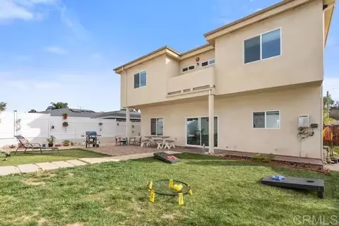 Exterior - 2016 Winchester St, Oceanside, CA 92054 photo 3 of 5