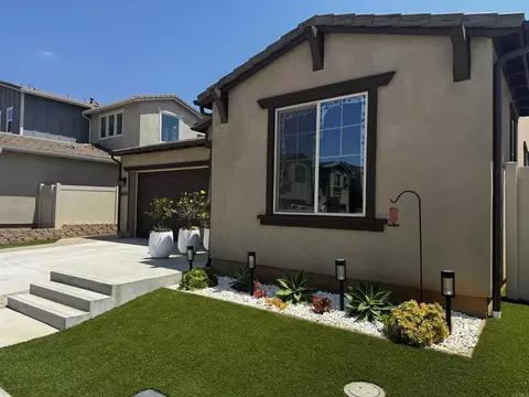 1629 Carol Lee Ln, Escondido, CA 92026