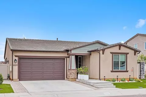 1629 Carol Lee Ln, Escondido, CA 92026