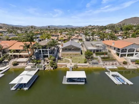 30194 White Wake Dr, Canyon Lake, CA 92587