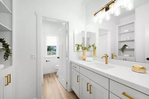 Bath - 1547 Dickey St, Fallbrook, CA 92028 photo 5 of 5