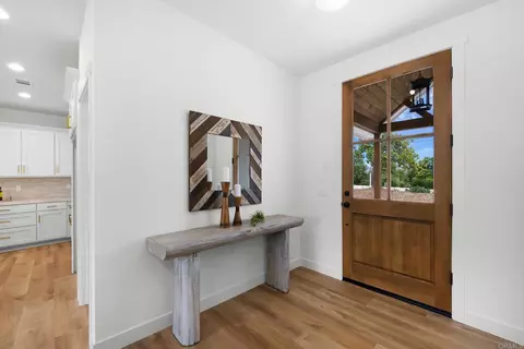 Entry Way - 1547 Dickey St, Fallbrook, CA 92028 photo 1 of 3