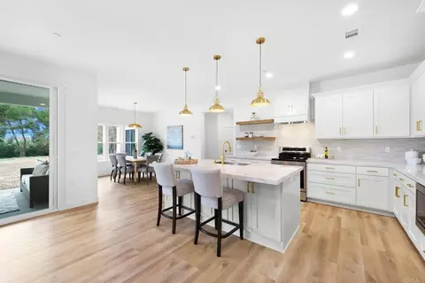 Kitchen - 1547 Dickey St, Fallbrook, CA 92028 photo 1 of 6