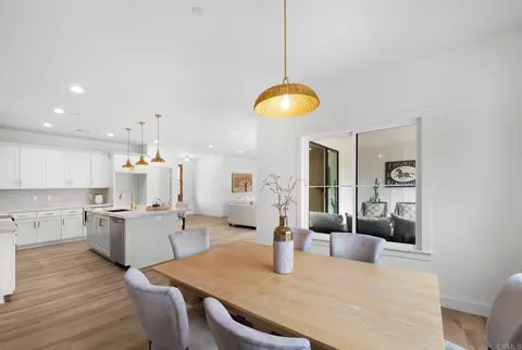 Dining - 1547 Dickey St, Fallbrook, CA 92028 photo 3 of 3