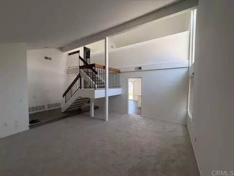 Living - 14744 Roberto Rio Rd, Poway, CA 92064 photo 4 of 12