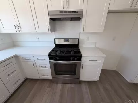 Kitchen - 14744 Roberto Rio Rd, Poway, CA 92064 photo 3 of 6