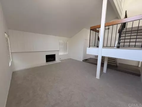 Living - 14744 Roberto Rio Rd, Poway, CA 92064 photo 3 of 12